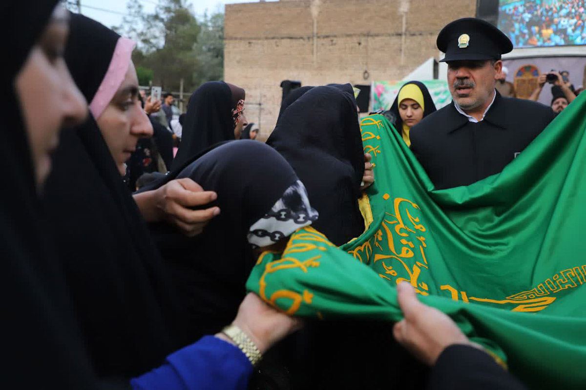 میزبانی شهر قیامدشت از خدام و پرچم مطهر حرم امام رضا(ع) همزمان با فرا رسیدن دهه کرامت